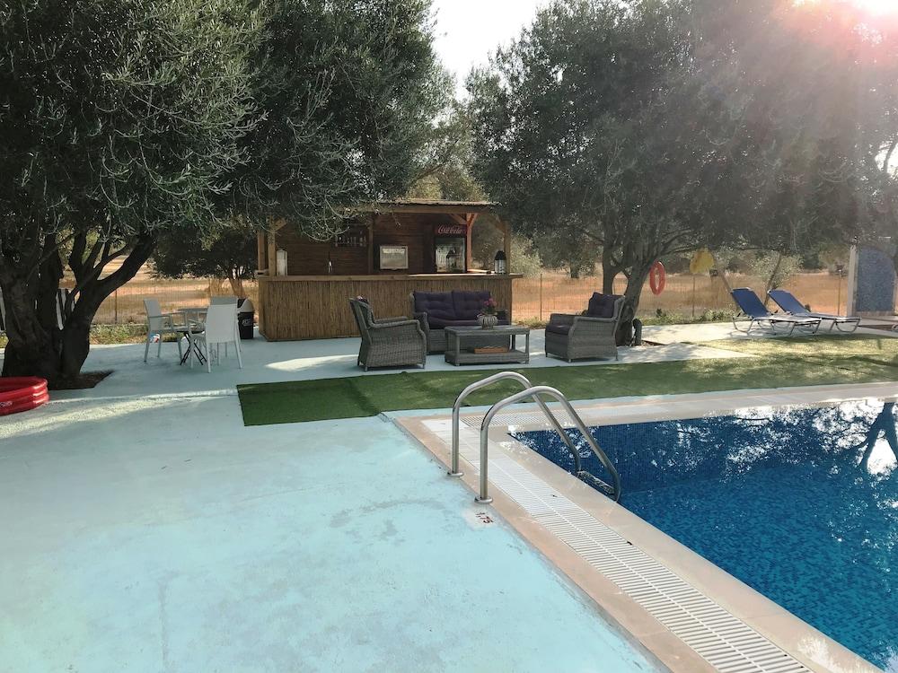 Ai Helis Resort Svoronata Extérieur photo